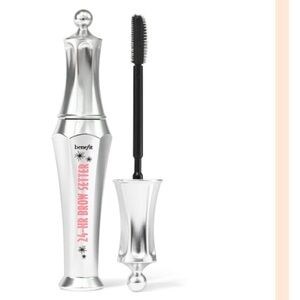 Benefit Cosmetics 24-Hour Brow Setter
invisible shaping & setting gel for brows